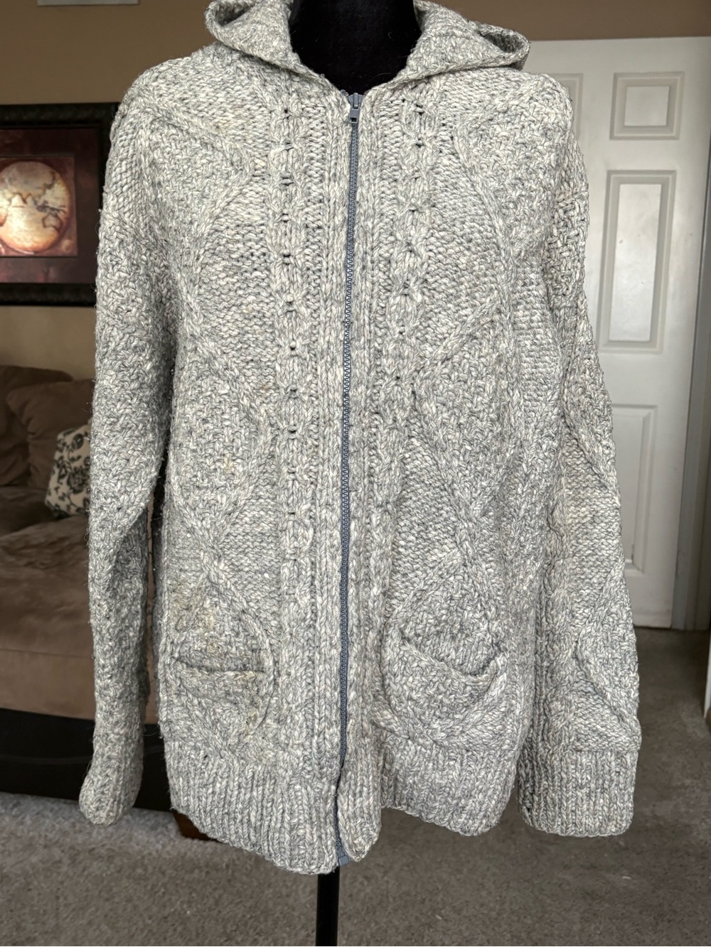Native handmade Cozy Hooded Zip-Front Cable Knit Sweater - Light Gray